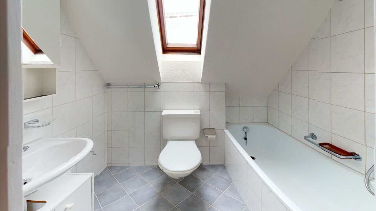 2 Zimmer Maisonette Dach-Wohnung