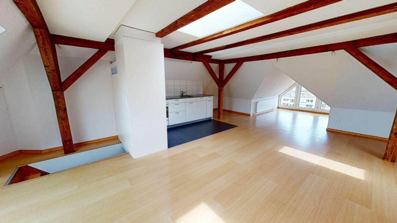 2 Zimmer Maisonette Dach-Wohnung