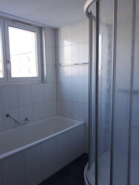 Charmante 4.0 Zimmer Wohnung 8