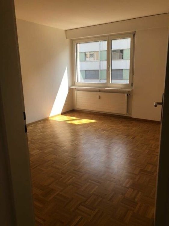 Charmante 4.0 Zimmer Wohnung 6