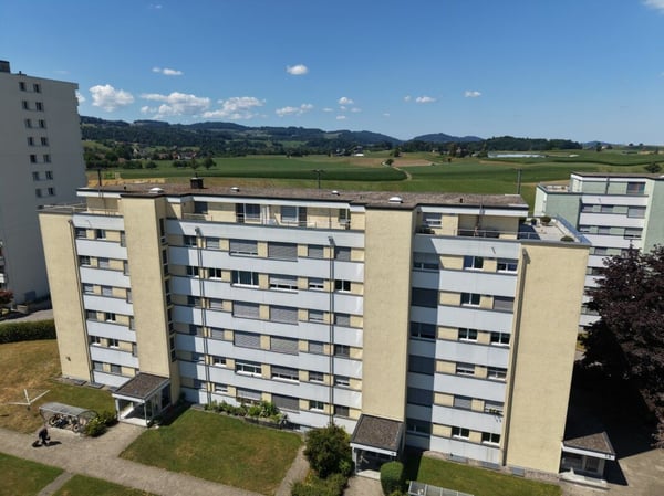 4.5 Zimmer Attikawohnung mit grosser Terrasse 1