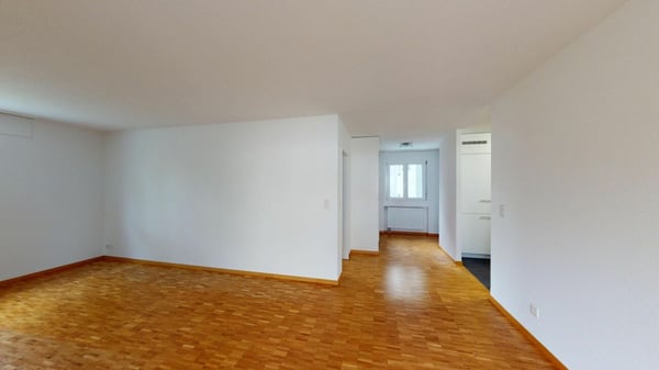 2.5 Zimmer Wohnung mit Balkon 6