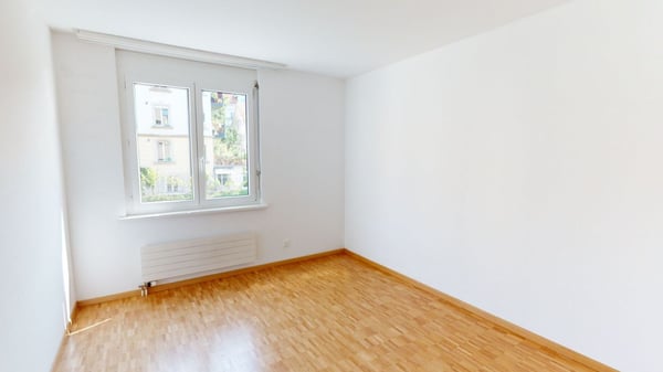 Stadtnahe 4.5 Zimmer Wohnung 7