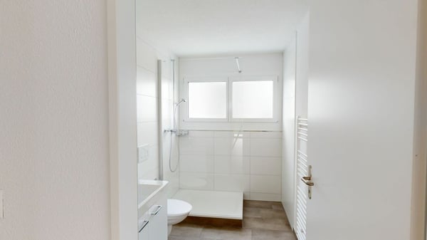 MODERNE 3.5 Zimmer-Wohnung 2
