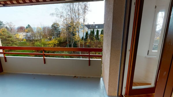 Schöne Single-Wohnung mit grossem Balkon 7