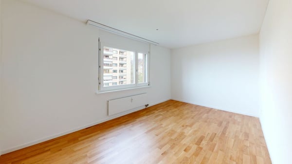 Schöne Single-Wohnung mit grossem Balkon 6