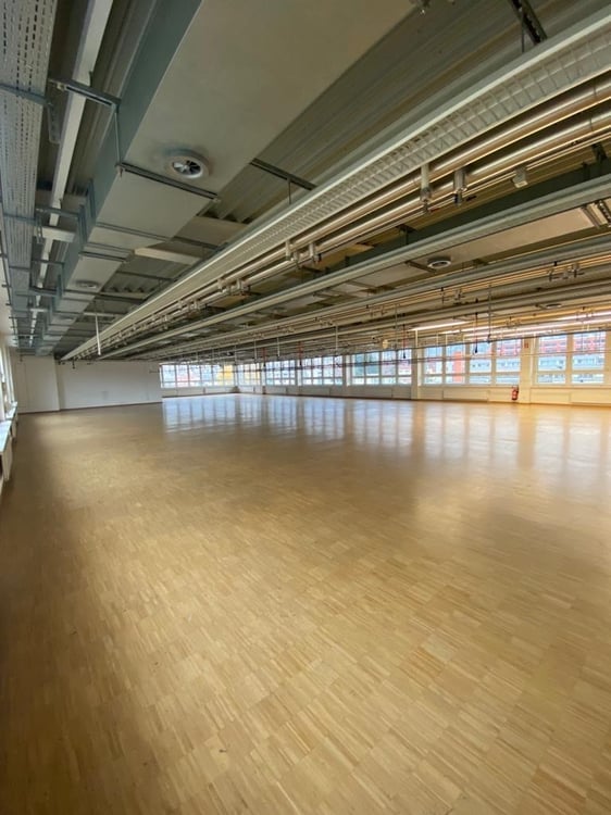 860m2 Büro /Gewerbe/ Verkauf / Produktions-/Lagerfläche 3