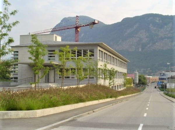 860m2 Büro /Gewerbe/ Verkauf / Produktions-/Lagerfläche 1