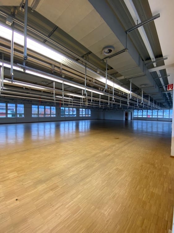 860m2 Büro /Gewerbe/ Verkauf / Produktions-/Lagerfläche 4