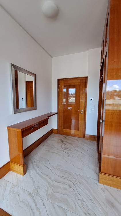 2.5-Zimmer-Attika-Wohnung im Zentrum von St. Gallen 6