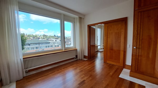 2.5-Zimmer-Attika-Wohnung im Zentrum von St. Gallen 7