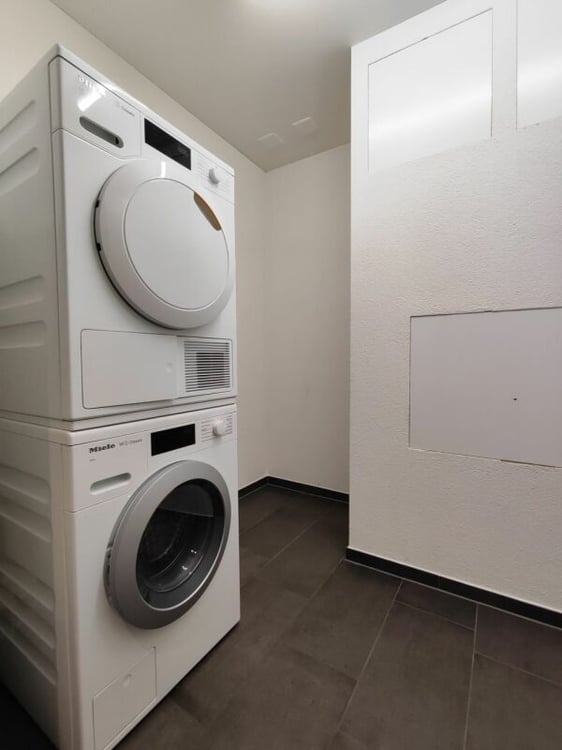 Etzgen / 4.5 Zimmer Wohnung B 2.3 11