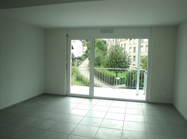 SCHÖNE WOHNUNG MIT GROSSEM BALKON 4