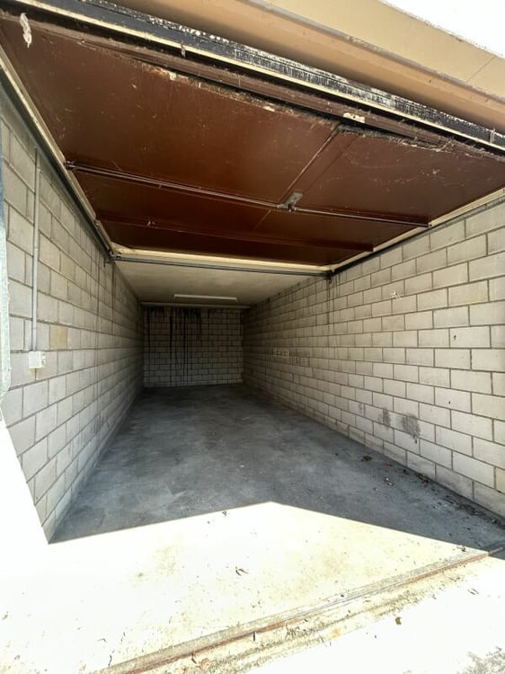 Frick / Garagenbox mit Vorplatz 2
