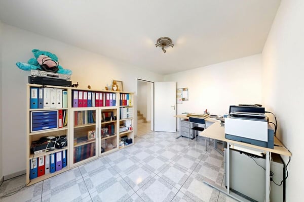 6.5 Zimmer Eckhaus in Schlieren 15