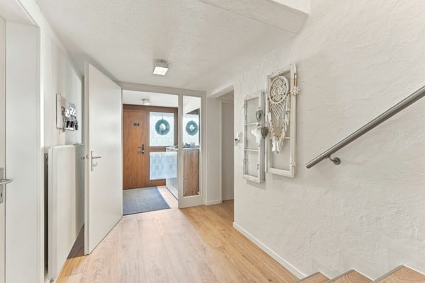 6.5 Zimmer Einfamilienhaus 9