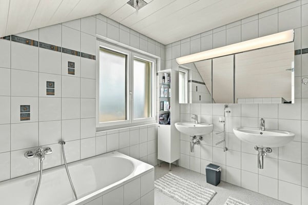 Einfamilinehaus mit Panoramablick, Pool und Privatsphäre 16
