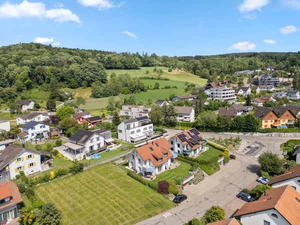 Charmantes 5.5-Zimmer-Doppeleinfamilienhaus in Hedingen 13