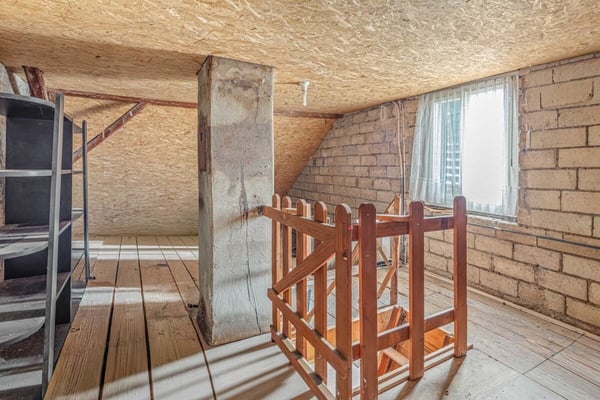 EINFAMILIENHAUS MIT POTENZIAL 10