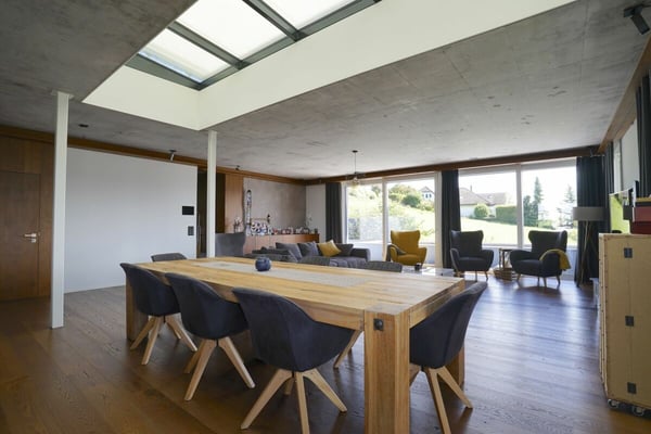 EINZIGARTIGES TERRASSENHAUS MIT POOL, WEITSICHT UND HÖCHSTEM WOHNKOMFORT 6