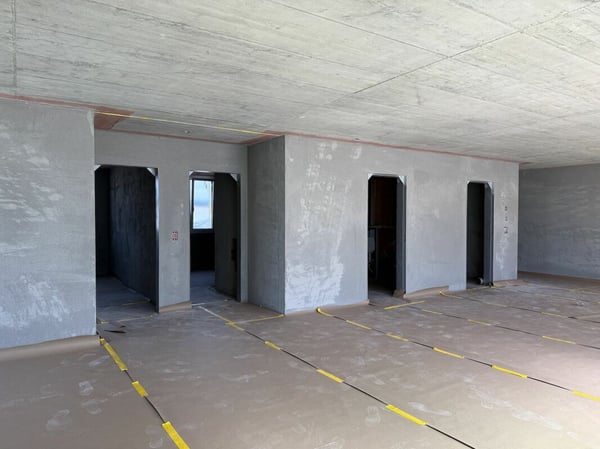 GROSSZÜGIGE 4 1/2-ZIMMER ATTIKAWOHNUNG AN ZENTRUMSLAGE 6