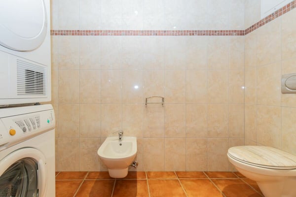 Grosszügige 1.5-Zimmer-Gartenwohnung - Komfortables Wohnen mit Wintergarten und privatem Aussenbereich 12