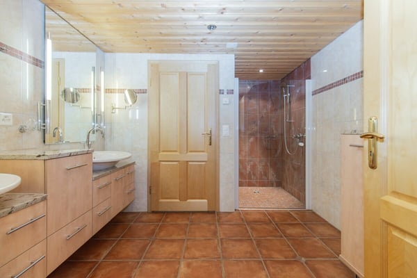 Grosszügige 1.5-Zimmer-Gartenwohnung - Komfortables Wohnen mit Wintergarten und privatem Aussenbereich 10