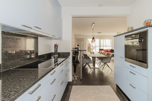 Grosszügiges 1.5-Zimmer-Reiheneinfamilienhaus an bevorzugter Wohnlage 4