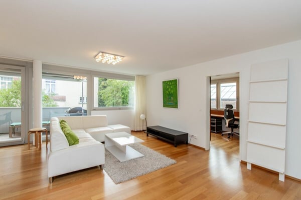 Komfortable 1.5-Zimmer-Mietwohnung bei der HSG - voll ausgestattet & sofort beziehbar 2