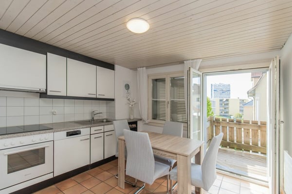 An Top-Lage: Mehrfamilienhaus mit bewilligtem Ausbaupotenzial 12