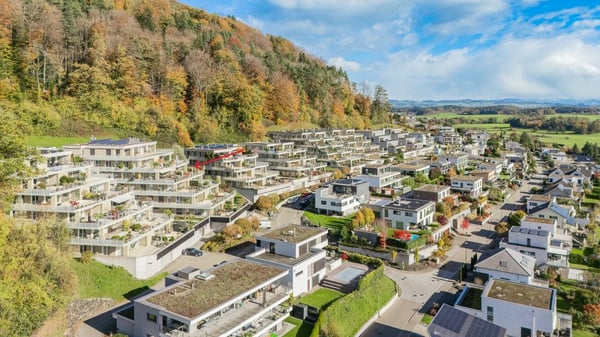 Hochwertige 1.5-Terrassenwohnung - Exklusives Wohnerlebnis mit spektakulärer Weitsicht 2