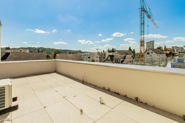 Design trifft Wohnkomfort - 1.5-Zimmer-Einfamilienhaus mit hochwertigem Ausbau und Aussenpool 18