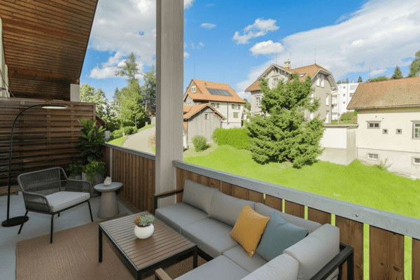1.5-Zimmer-Maisonettewohnung mit sonnigem Balkon und moderner Ausstattung 10