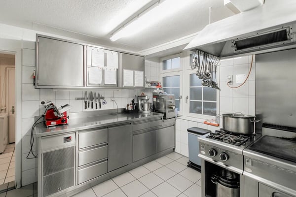 Altstadtliegenschaft mit attraktivem Nutzungsmix 12