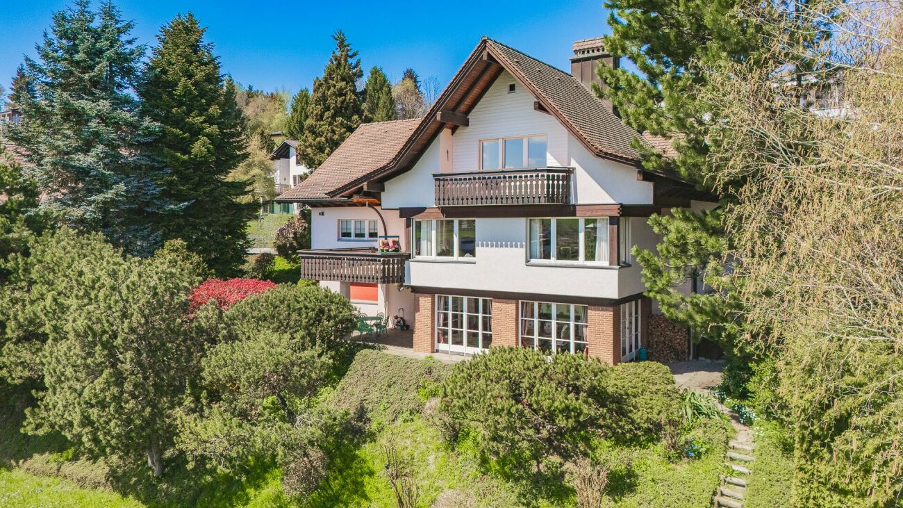 7.5-Zimmer Landhausvilla an erstklassiger Aussichtslage