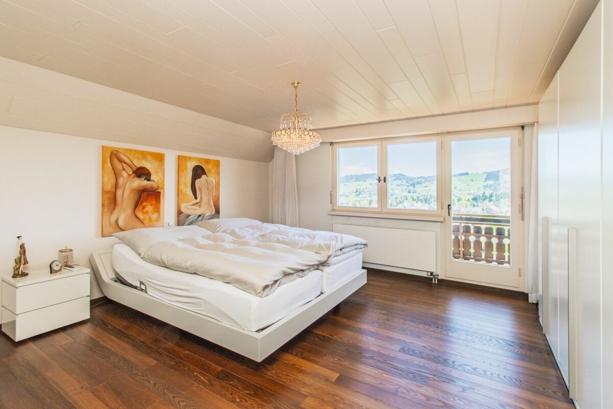 7.5-Zimmer Landhausvilla an erstklassiger Aussichtslage