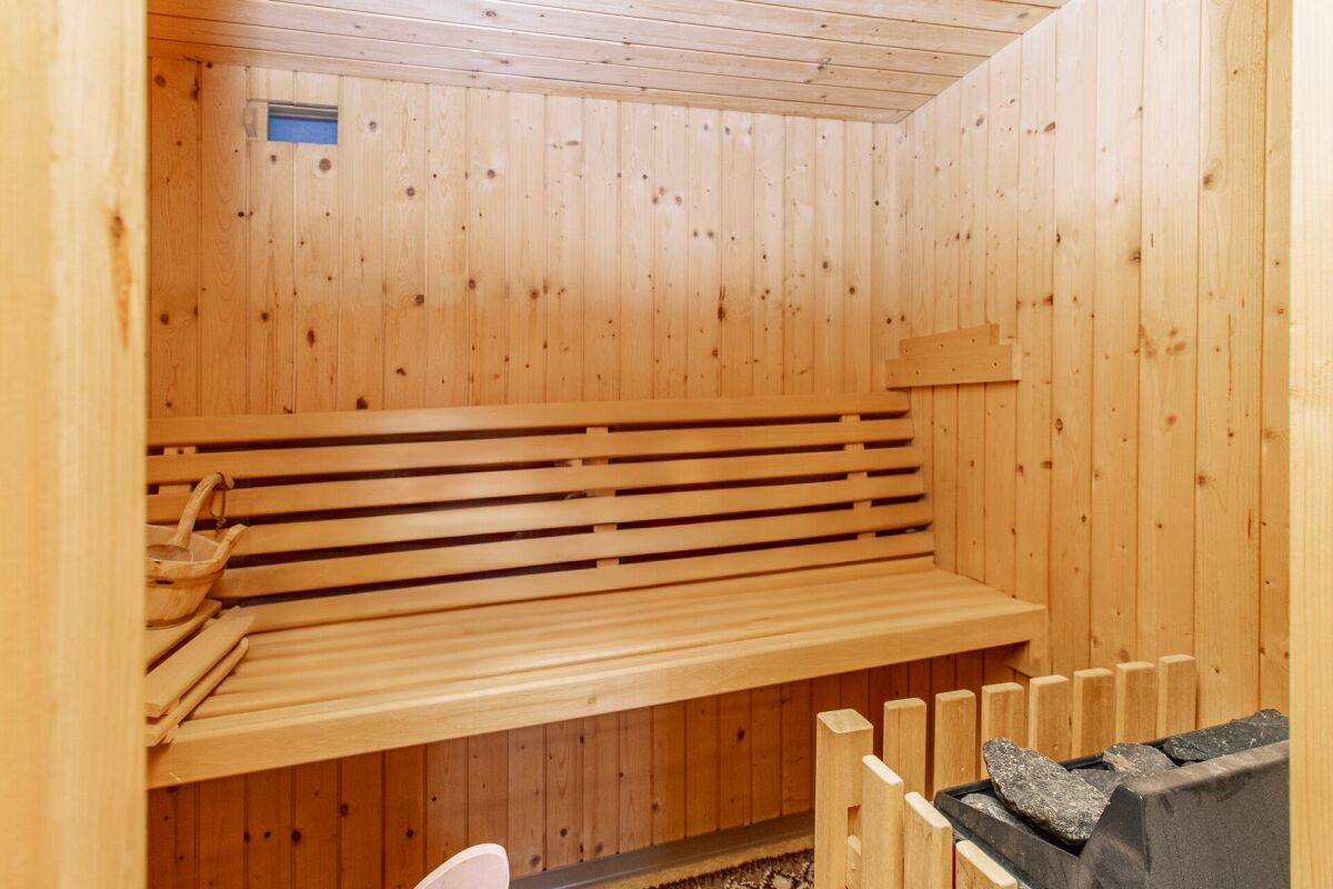 7.5-Zimmer Landhausvilla an erstklassiger Aussichtslage