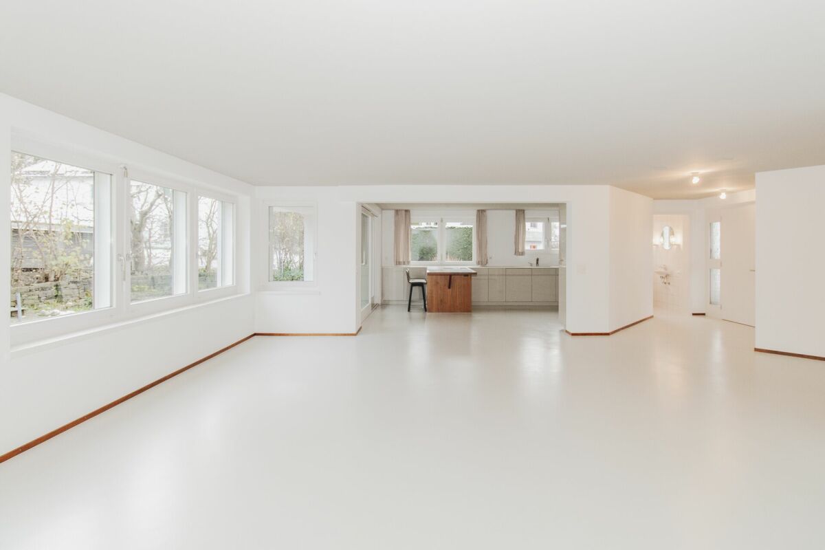 Grosses 6.5-Zimmer DEFH an bevorzugter Wohnlage - modernisiert und sofort bezugsbereit