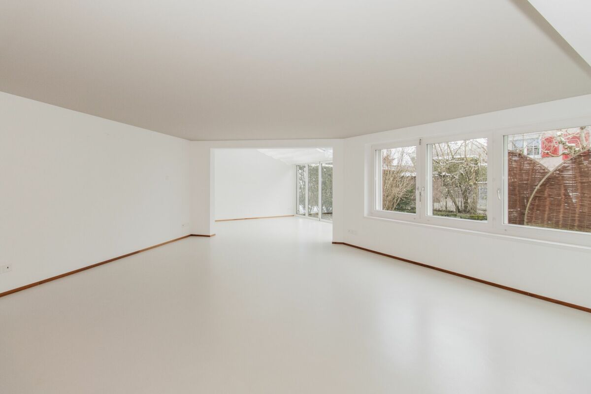 Grosses 6.5-Zimmer DEFH an bevorzugter Wohnlage - modernisiert und sofort bezugsbereit