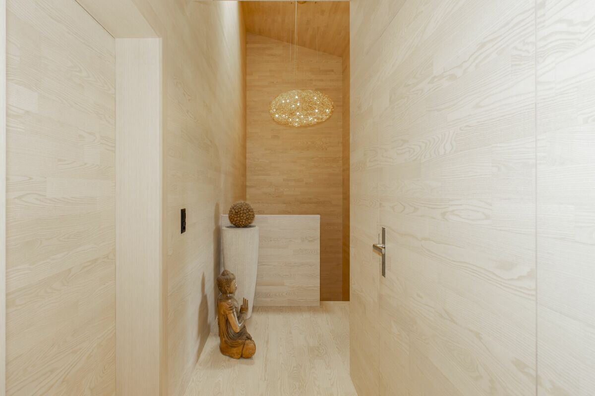 Ein Logenplatz über dem Bodensee - Premium Dach-Maisonette im hochwertigen Vollholzbau