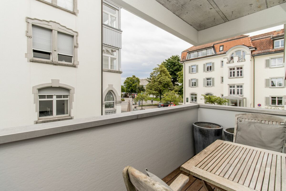 Voll ausgestattete 4.5-Zimmer-Wohnung nahe HSG - ideal für WG