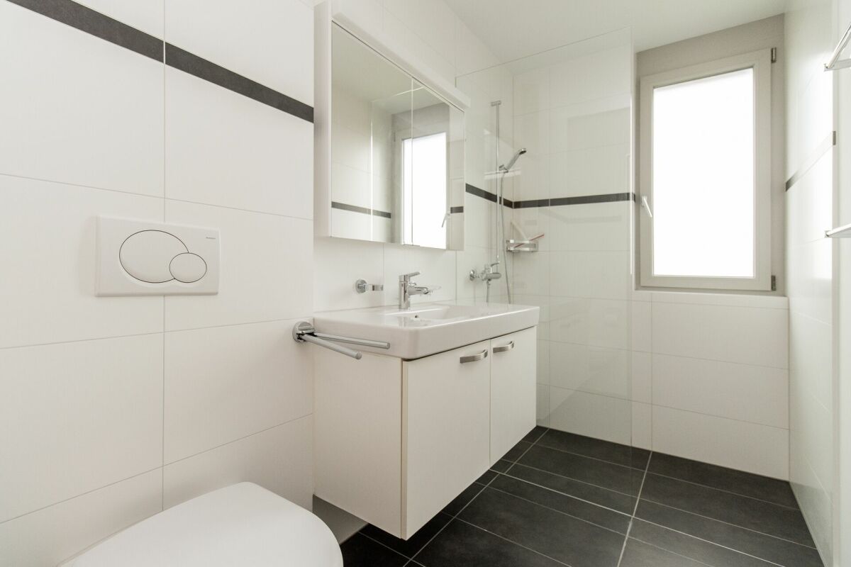Voll ausgestattete 4.5-Zimmer-Wohnung nahe HSG - ideal für WG