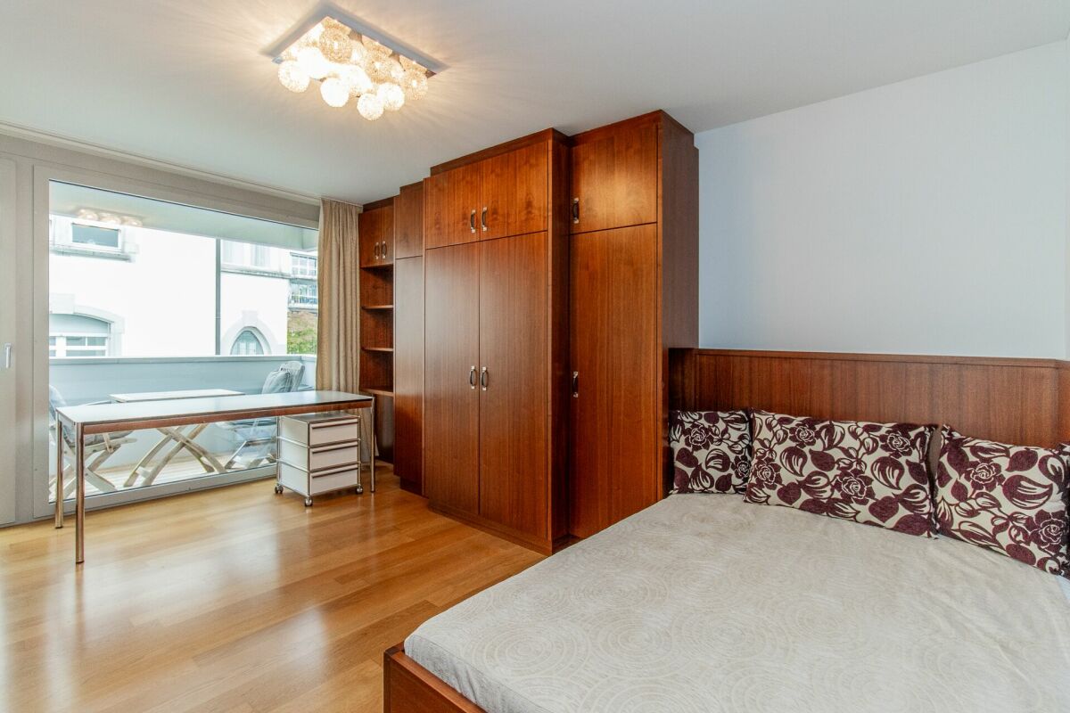 Voll ausgestattete 4.5-Zimmer-Wohnung nahe HSG - ideal für WG