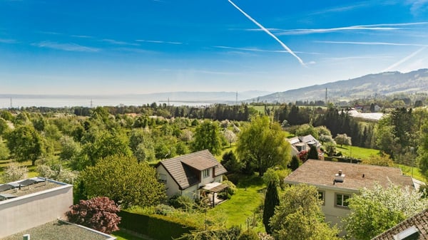 Exklusive Baulandparzelle mit Weitsicht bis zum Bodensee 3