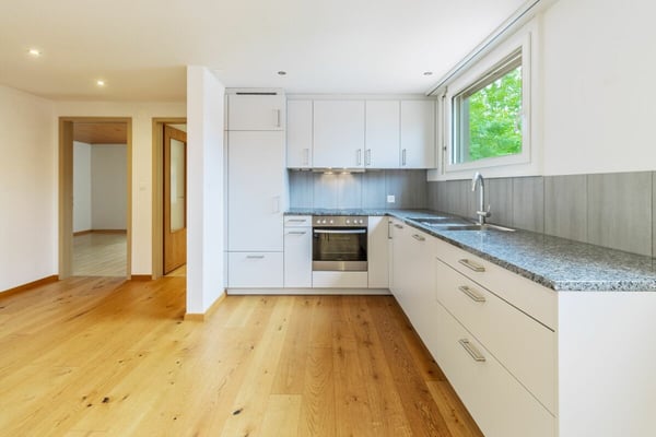 Helle 3.5-Zimmer-Dachwohnung mit offenem Wohnbereich 3