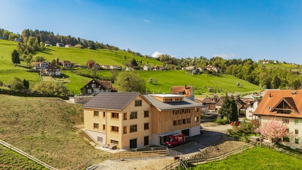 DER Logenplatz über dem Bodensee - 5.5-Zimmer-Maisonette in Vollholzbauweise mit traumhafter Seesicht 4