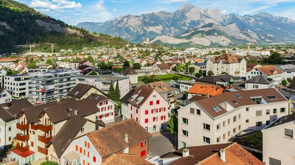 Vollvermietetes Wohn- und Geschäftshaus im Zentrum 2