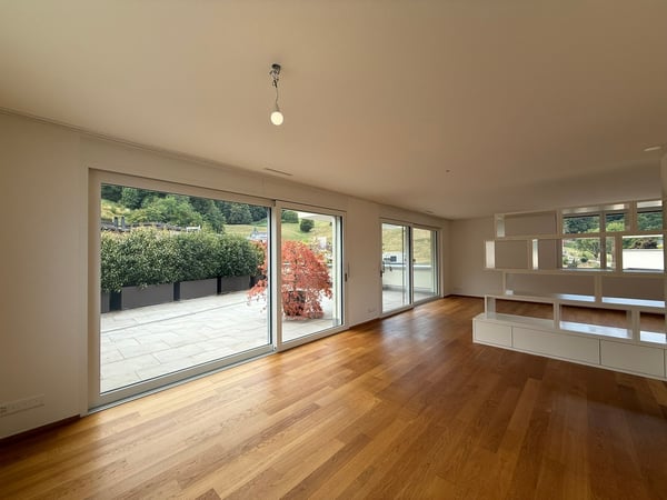 moderne 4.5-Zimmer-Attikawohnung im Bächlipark Wollerau 3