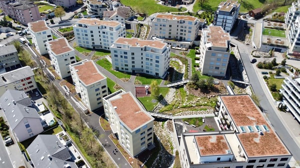 moderne 4.5-Zimmer-Attikawohnung im Bächlipark Wollerau 14