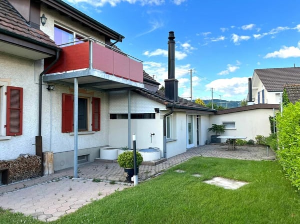 Charmantes 2-Familienhaus mit Garagenanlage in Aarburg Süd 4